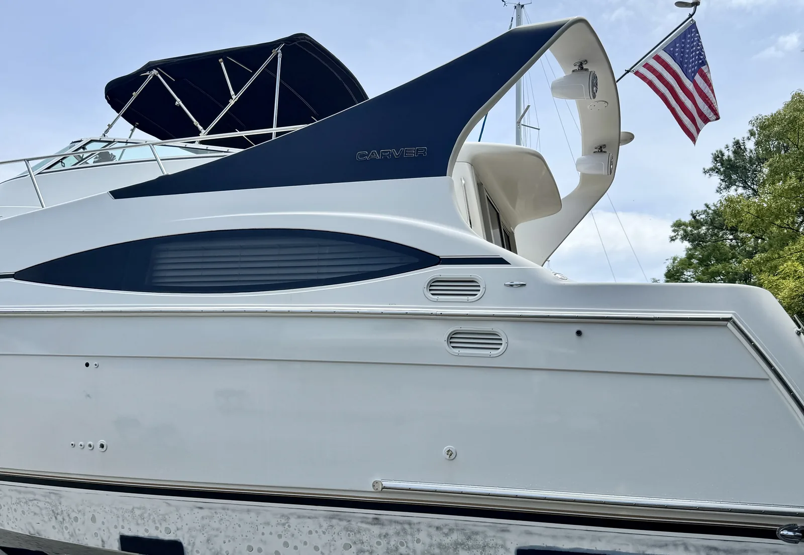 Closer view of accent wrap work on a Carver motor yacht